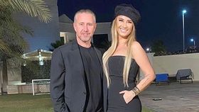 Ce a spus Anamaria Prodan despre Laurențiu Reghecampf. Femeia de afaceri ar fi dispusă să se împace cu fostul ei soț: „Avem un copil”